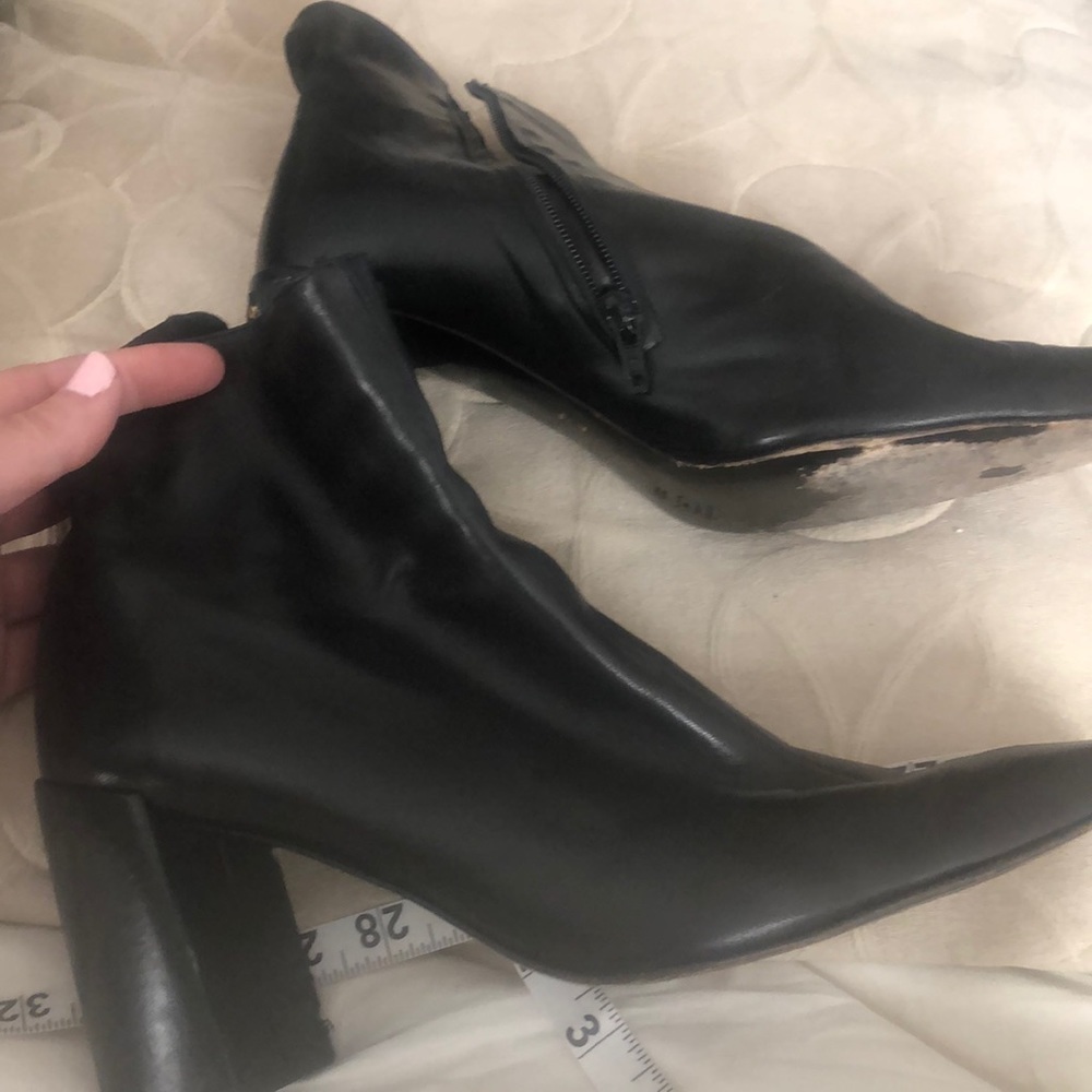 ROBERT Clergerie leather booties EUC 10 narrow fit. Butter soft leather